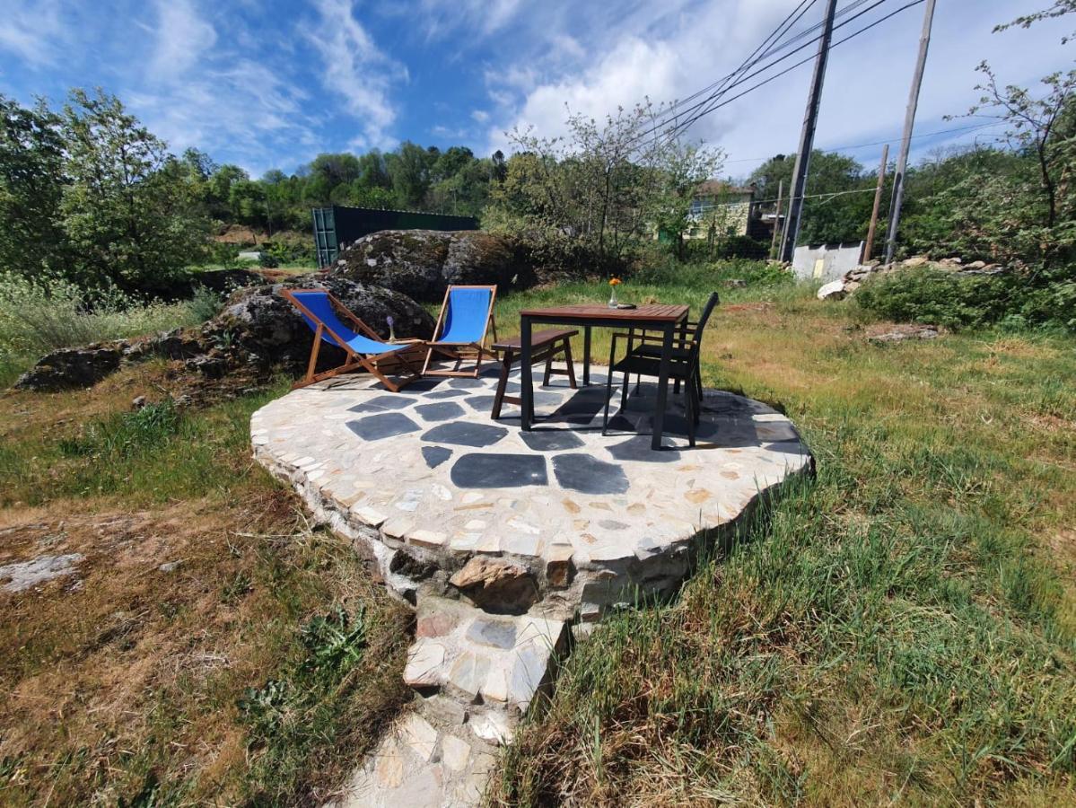 Tinyhouse Rossas Villa Santa Comba de Rossas Ngoại thất bức ảnh